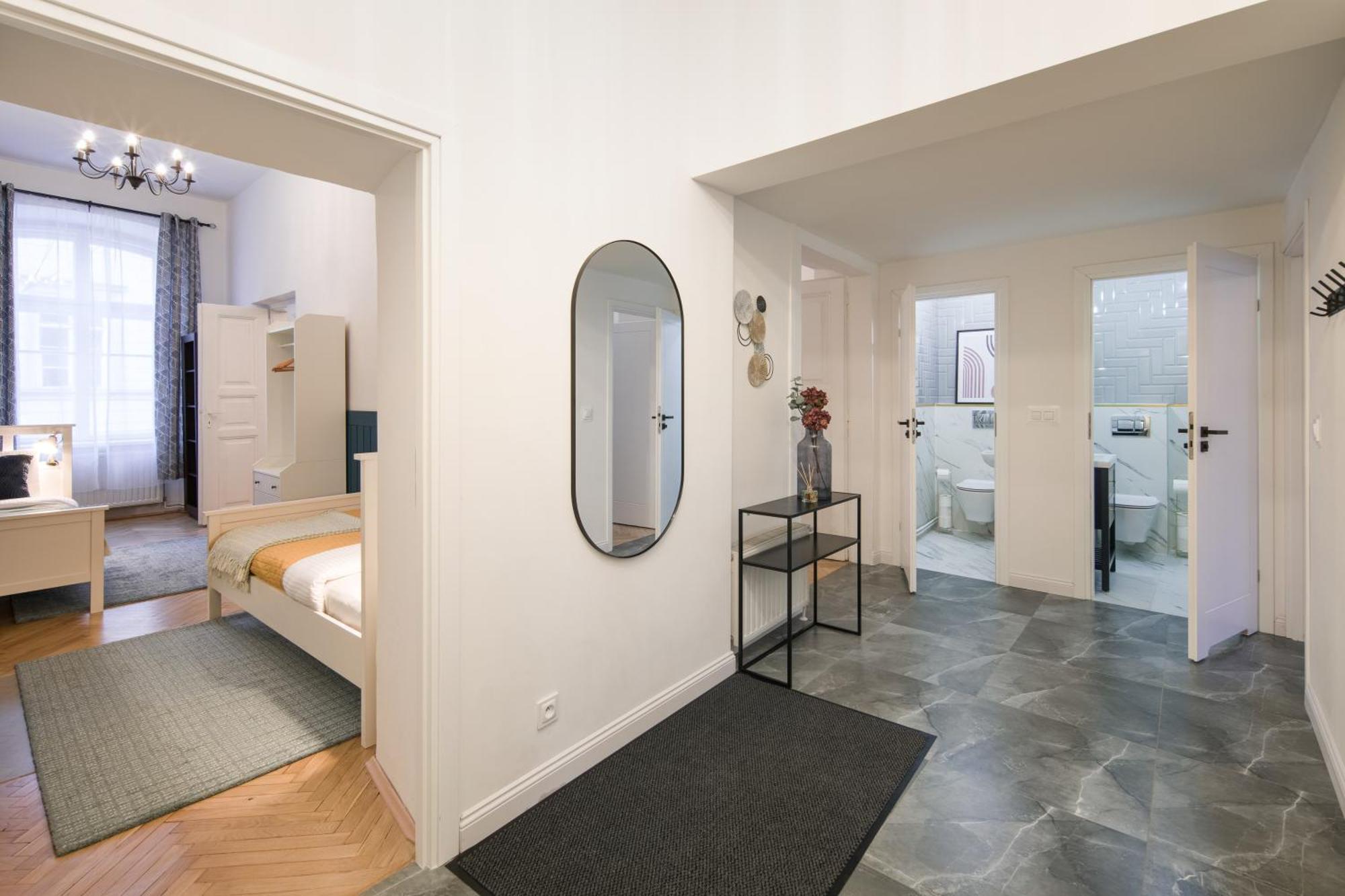 Wawelove Spacious 3 Bedroom 1 Min To Main Sq! Apartment Krakow