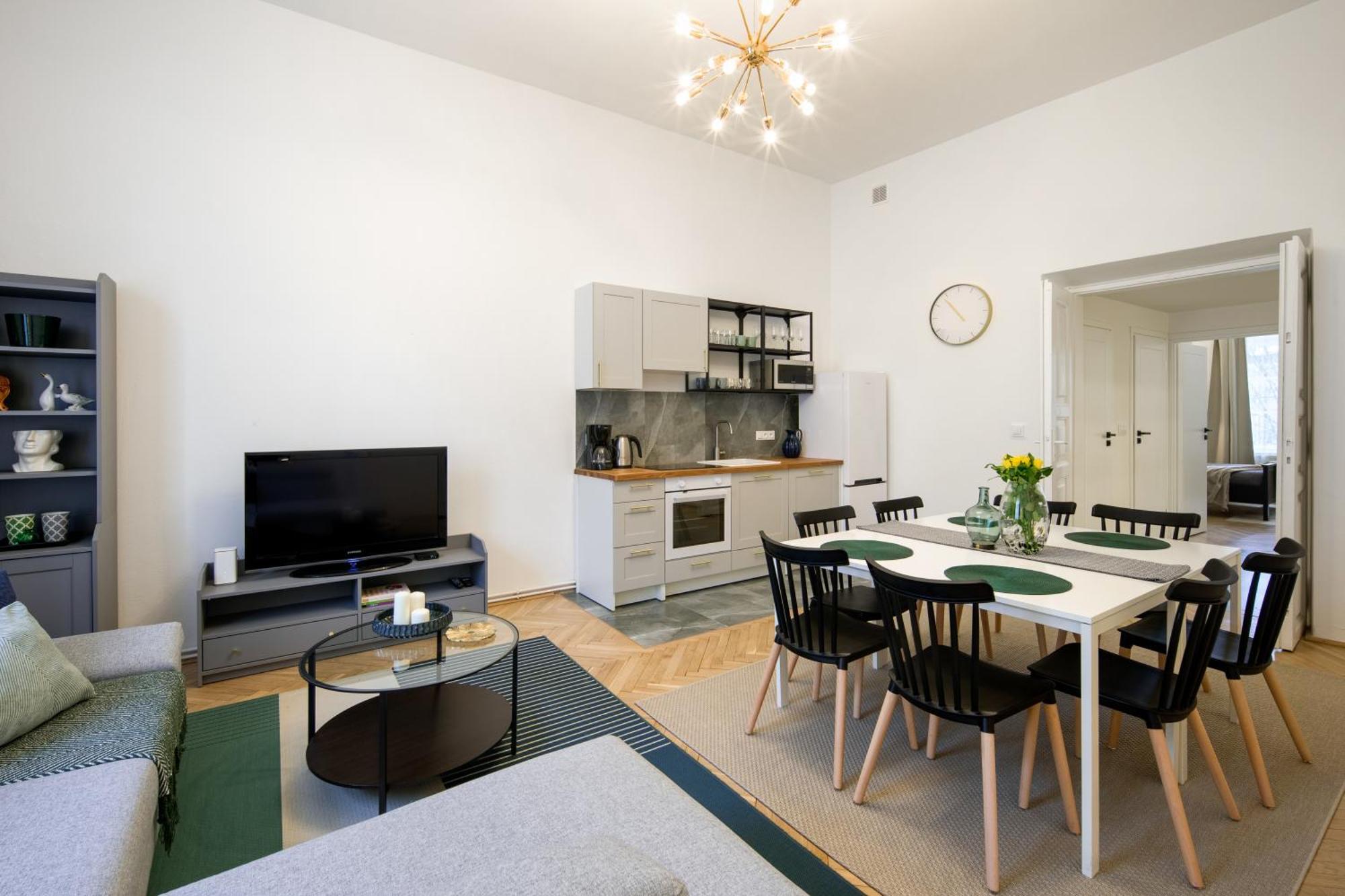 Apartment Wawelove Spacious 3 Bedroom 1 Min To Main Sq!